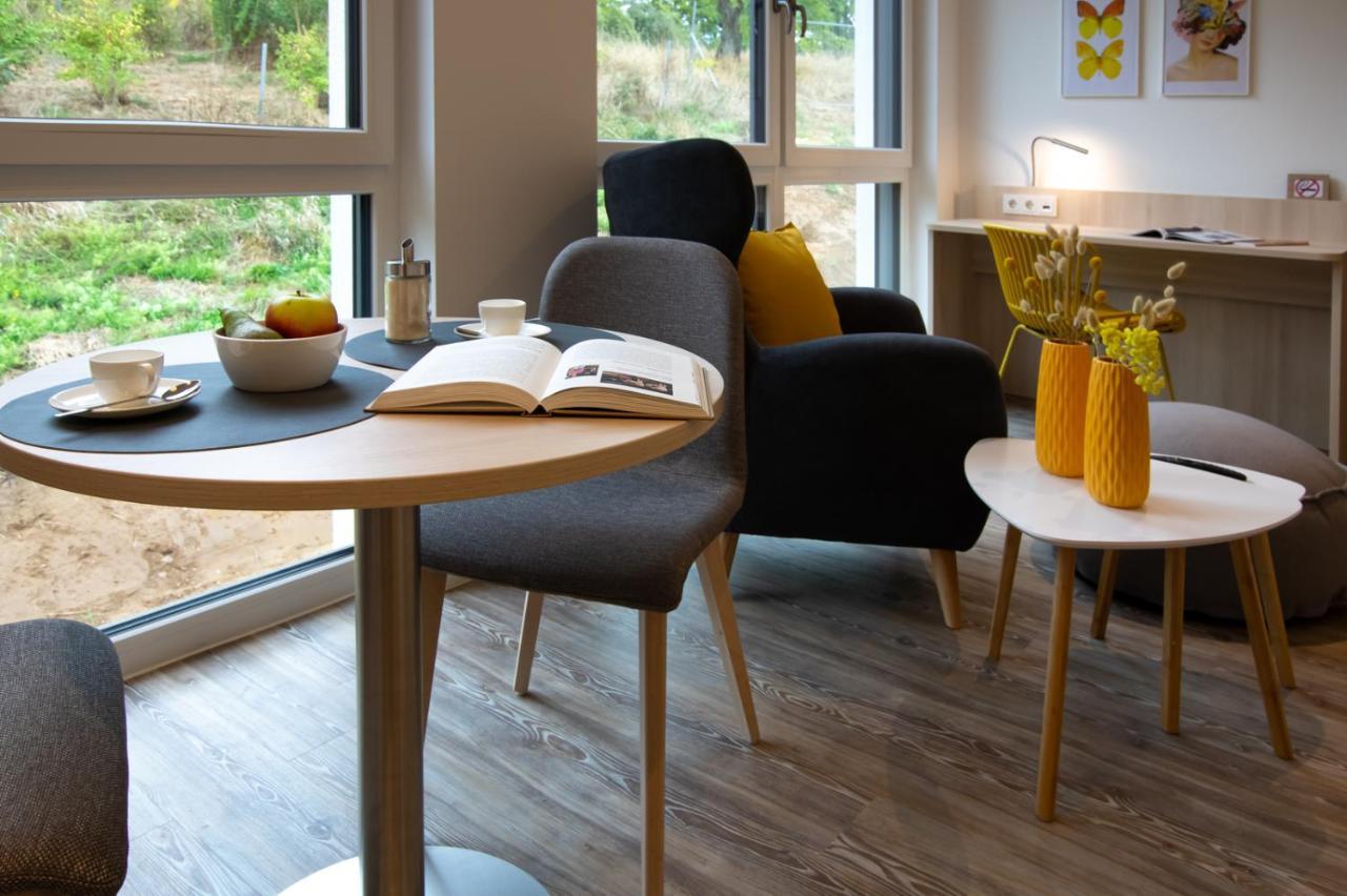 Livin63 Studio Apartments Hösbach Extérieur photo